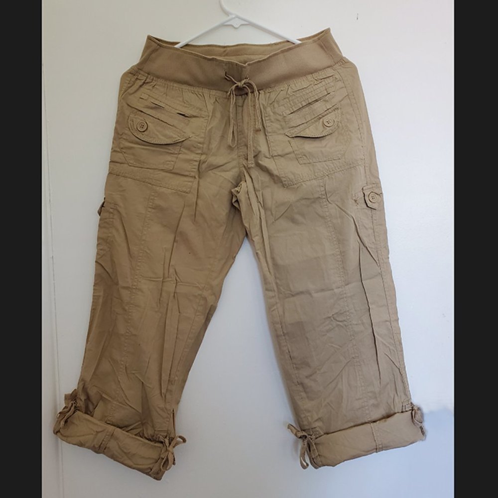 🌞3/$12 - Rue21 Convertible Pants